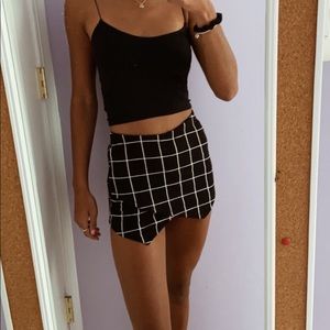 NEVER worn envelope Shorts